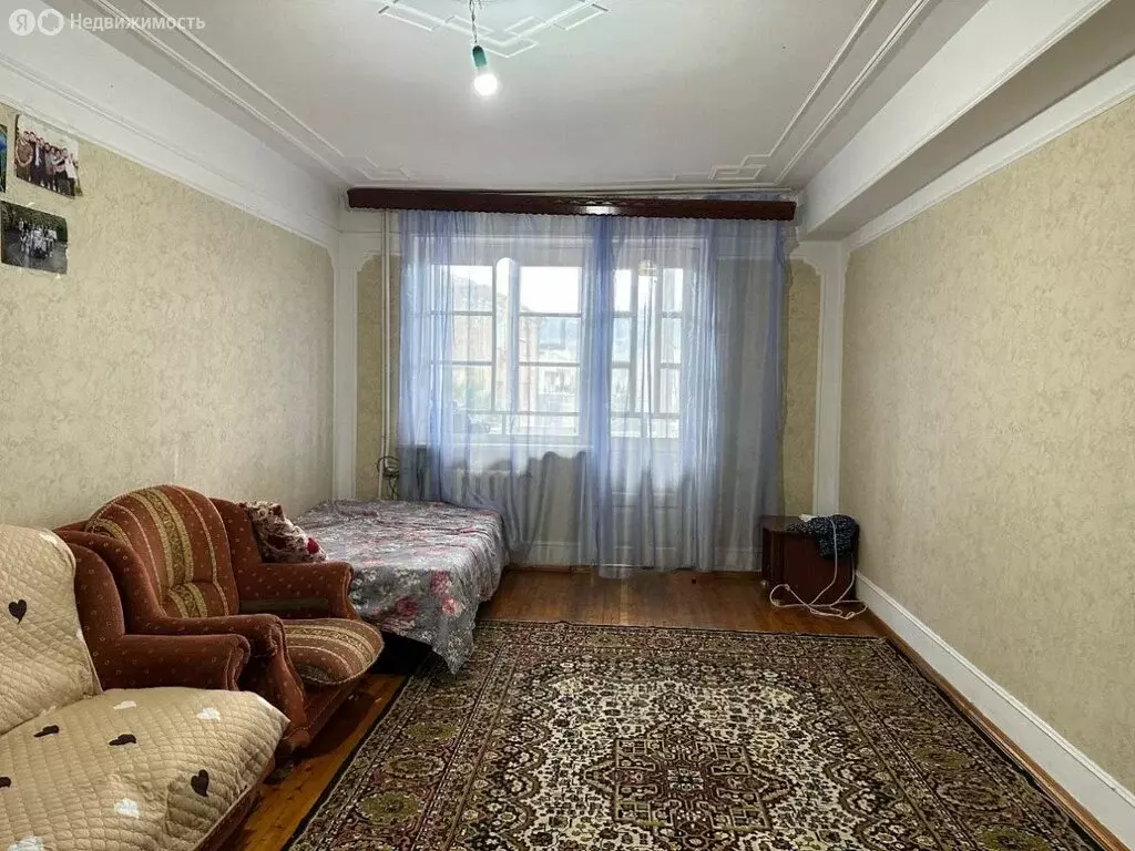 4-комнатная квартира: Махачкала, улица Магидова, 115 (125 м) - Фото 1