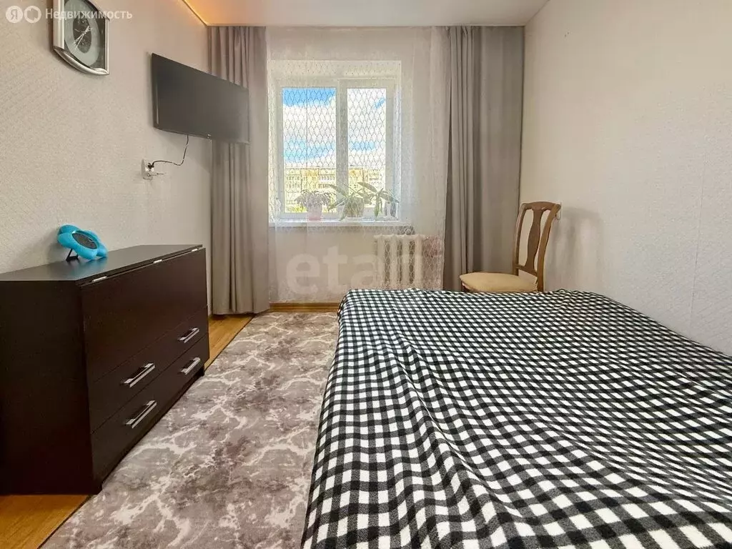 3-комнатная квартира: Череповец, улица Годовикова, 28 (59 м) - Фото 1