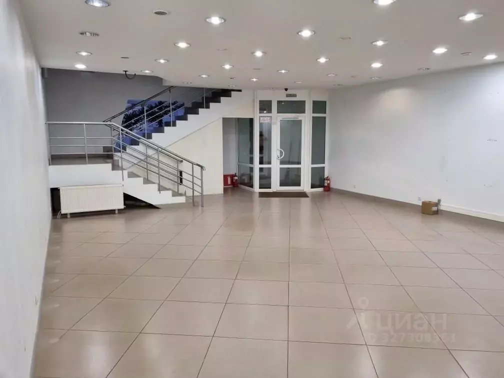 Помещение свободного назначения в Коми, Сыктывкар ул. Карла Маркса, ... - Фото 1