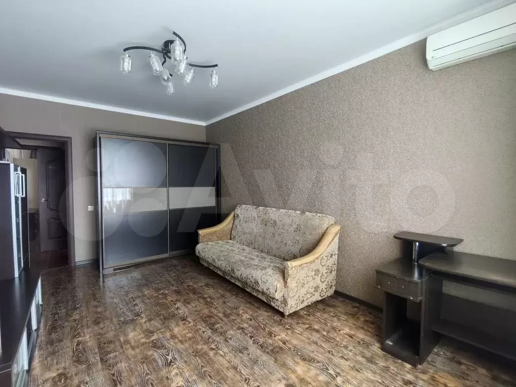 2-к. квартира, 60 м, 7/12 эт. - Фото 1