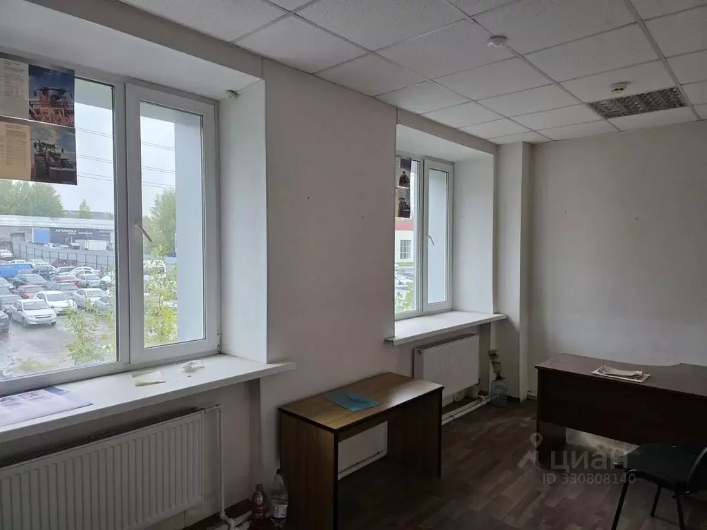 Офис в Коми, Сыктывкар Гаражная ул., 9 (18 м) - Фото 1