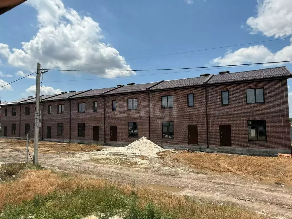 Таунхаус в Ростовская область, Мясниковский район, Краснокрымское ... - Фото 1