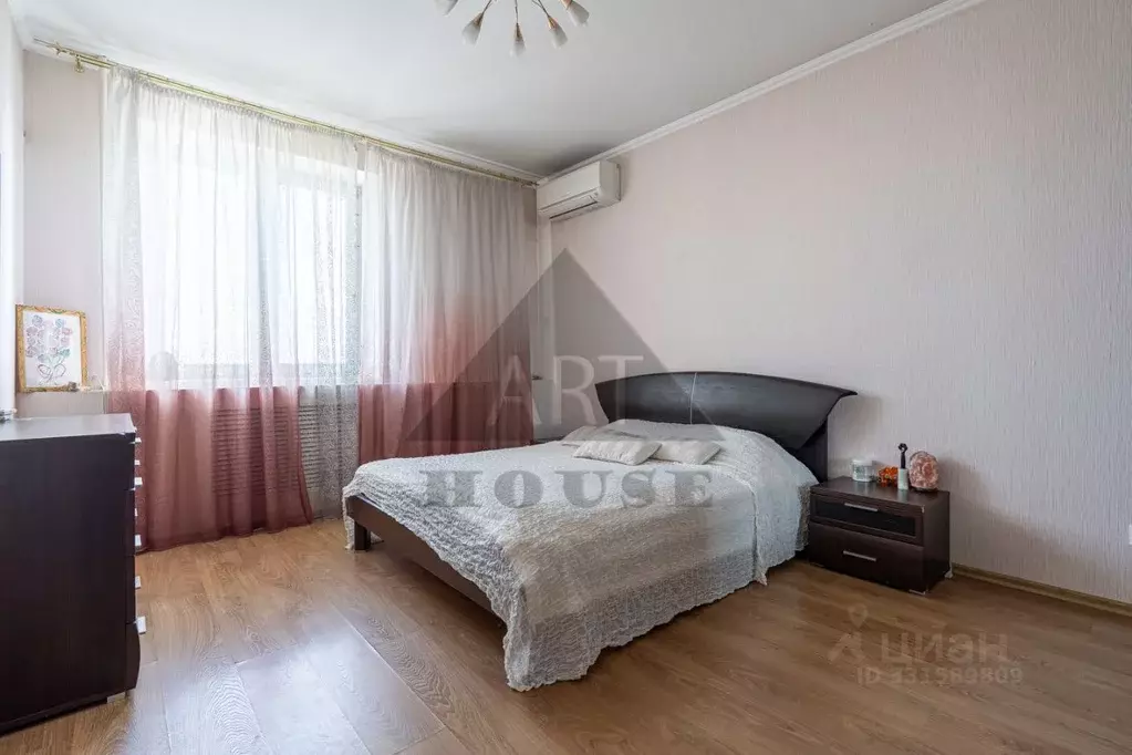3-к кв. Татарстан, Казань ул. Фатыха Амирхана, 18/41 (99.4 м) - Фото 2