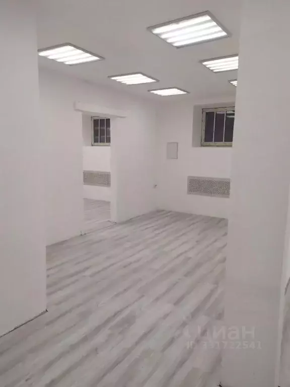 Помещение свободного назначения в Санкт-Петербург пос. Стрельна, ... - Фото 2