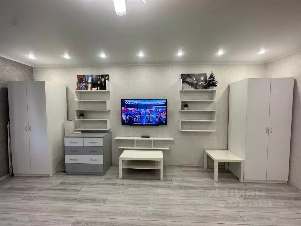 2-к кв. Омская область, Омск ул. Туполева, 8 (60.0 м) - Фото 1