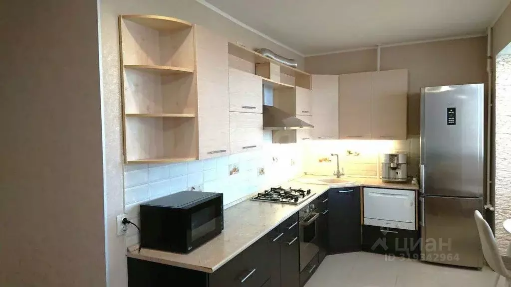 3-к кв. Владимирская область, Ковров Волго-Донская ул., 31 (86.9 м) - Фото 0