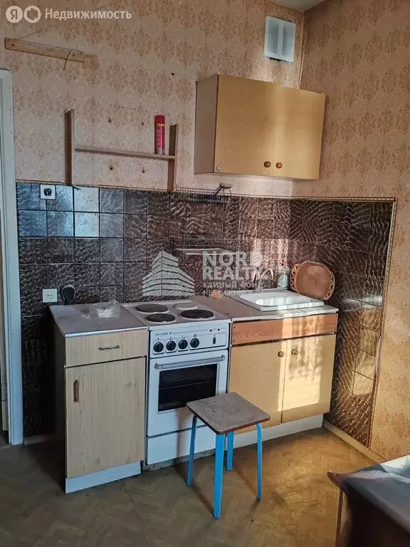 1-комнатная квартира: Мурманск, улица Маяковского, 27 (32 м) - Фото 1