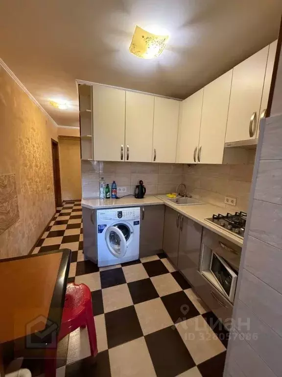 1-к кв. Крым, Алушта ул. Ялтинская, 5 (33.0 м) - Фото 1