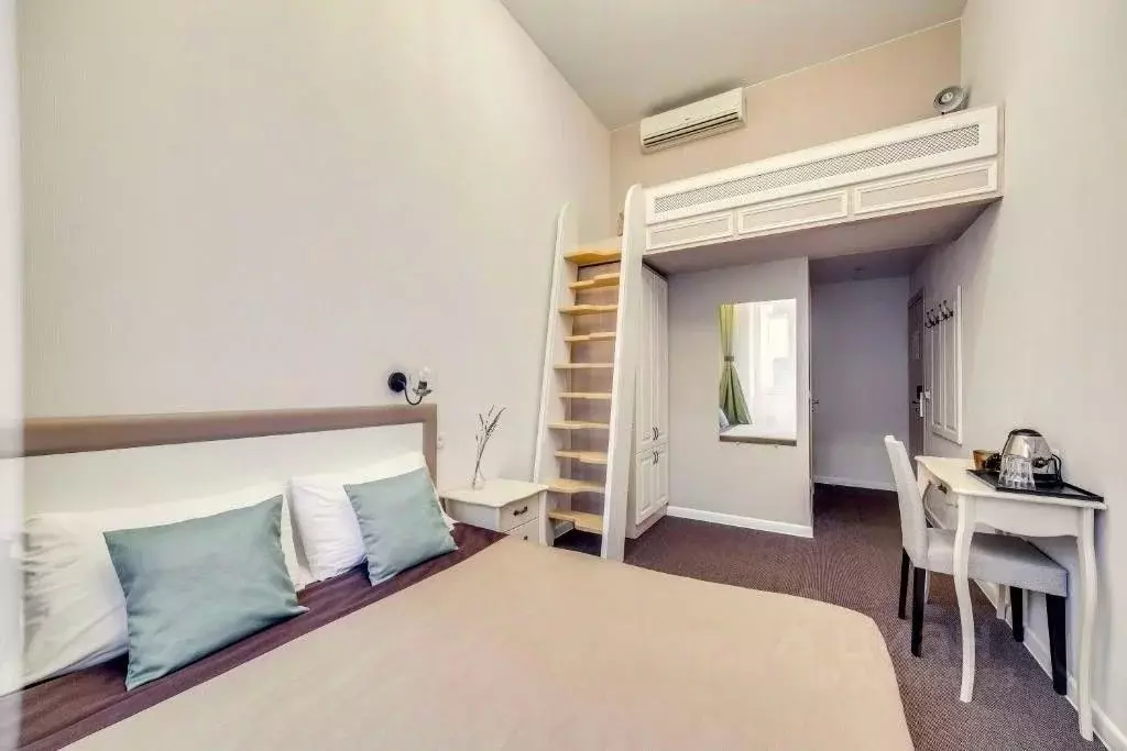 Комната Санкт-Петербург ул. Короленко, 14 (17.0 м) - Фото 1