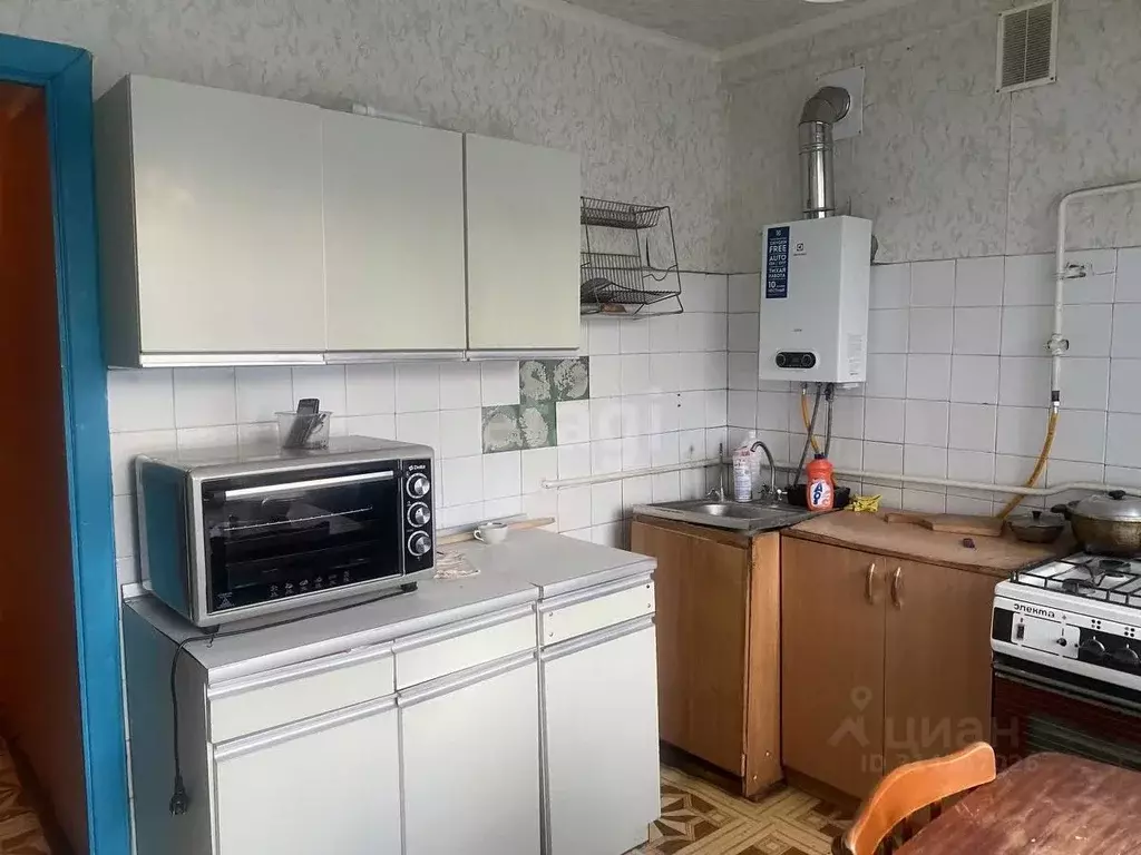 2-к кв. Калужская область, Бабынинский район, Муромцево с/пос, с. ... - Фото 1