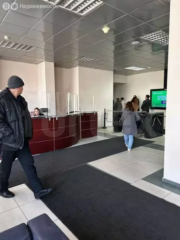 Офис (450 м) - Фото 1