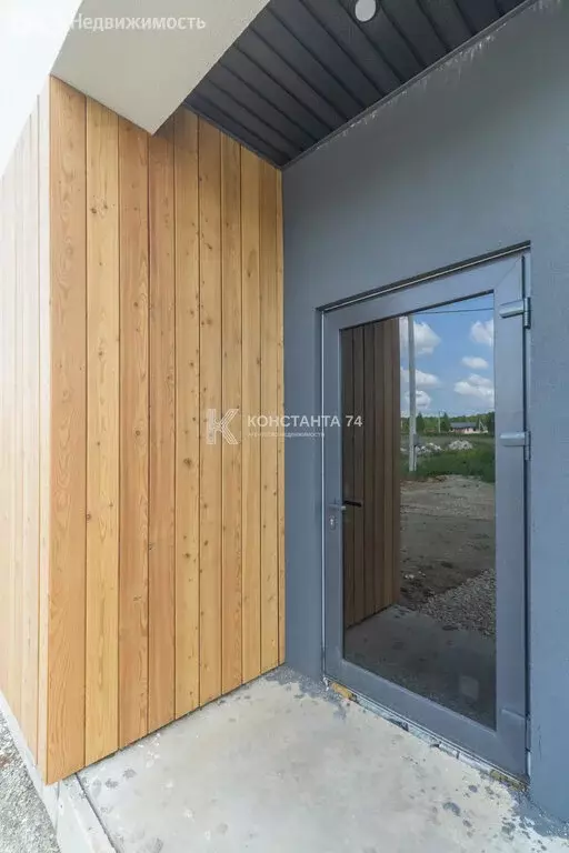 Дом в село Большие Харлуши, Медовая улица, 54 (100 м) - Фото 1