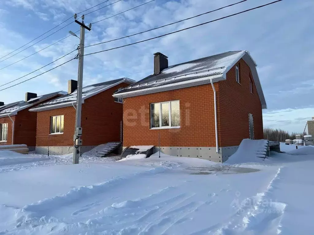 Дом в Ульяновская область, Ульяновск ул. Героя Российской Федерации ... - Фото 1