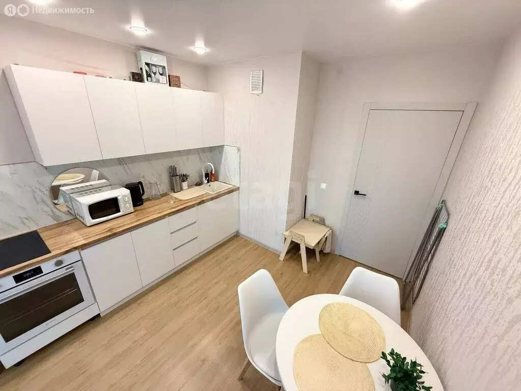 1-комнатная квартира: Ижевск, Красная улица, 118к2 (33.8 м) - Фото 2