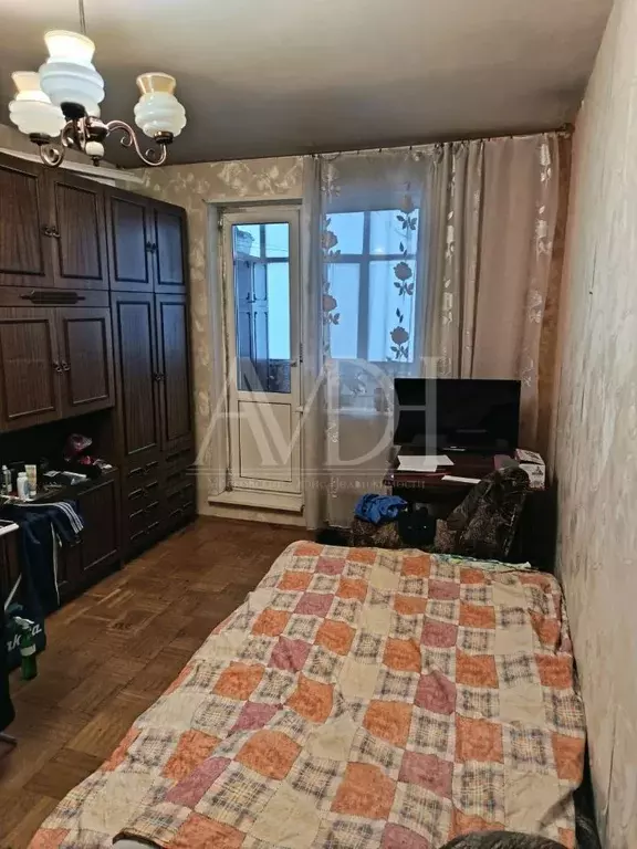 Комната Москва Керамический проезд, 75К1 (18.0 м) - Фото 1