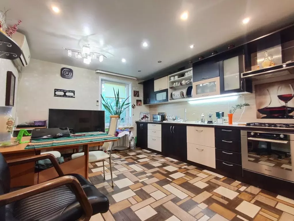 Дом в Воронежская область, Воронеж Батуринская ул., 23 (146 м) - Фото 1