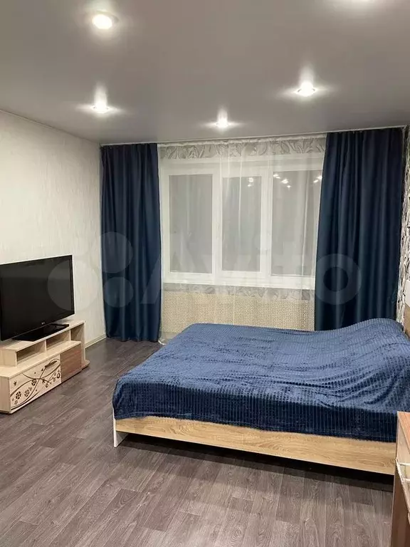 1-к. квартира, 36 м, 1/9 эт. - Фото 1