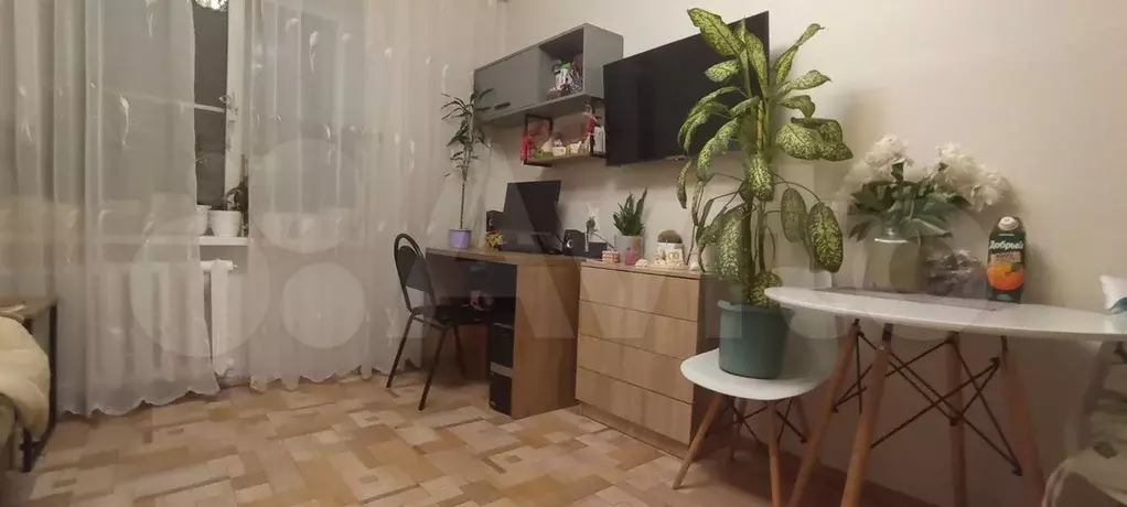 Комната 12,4 м в 4-к., 9/9 эт. - Фото 1