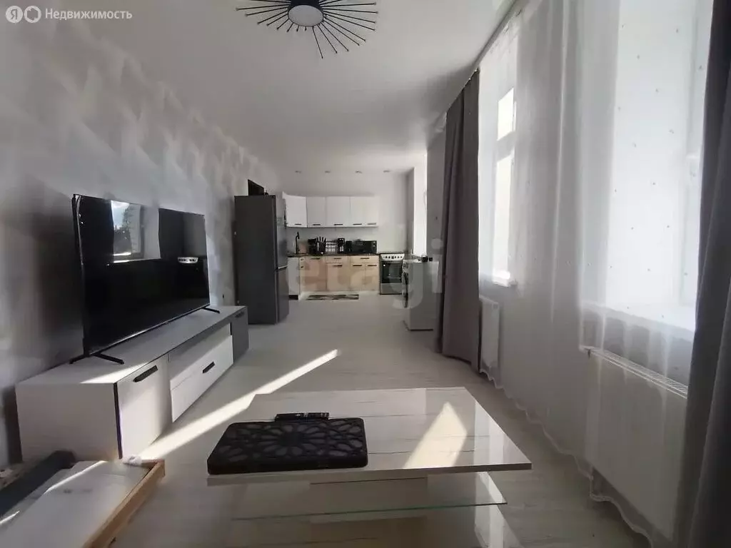 2-комнатная квартира: Верхняя Синячиха, улица Бажова, 56/1 (45.3 м) - Фото 2