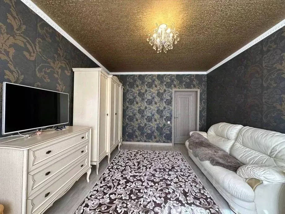2-к кв. Рязанская область, Рязань Октябрьская ул., 65 (79.7 м) - Фото 0