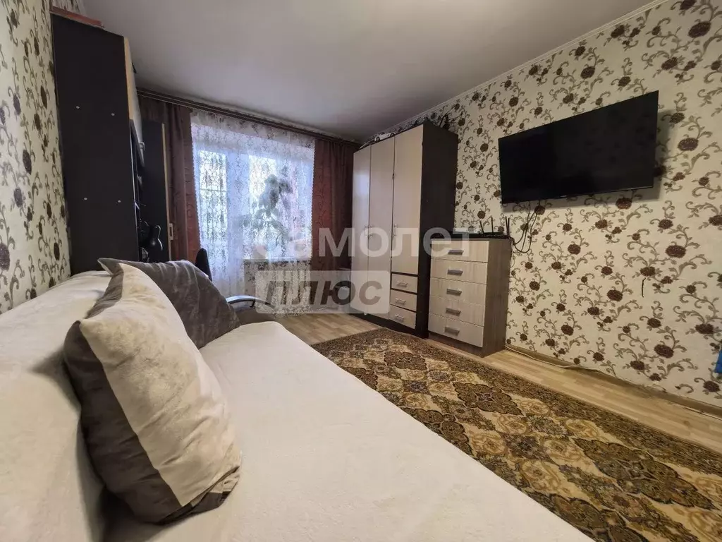 1-к кв. Волгоградская область, Волгоград ул. 64-й Армии, 67 (30.3 м) - Фото 0