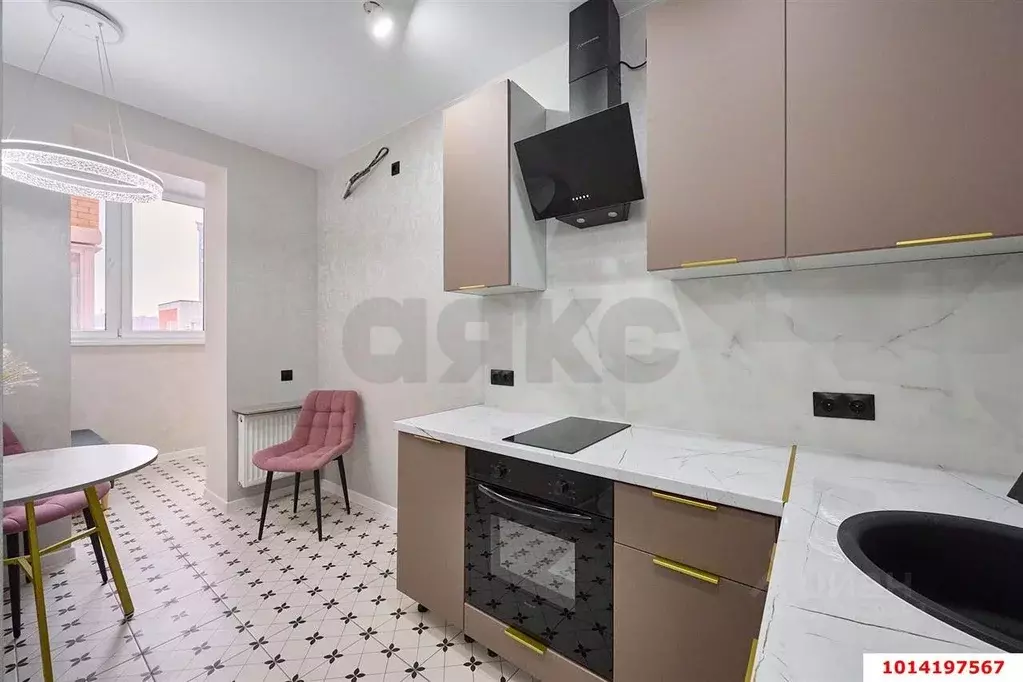 1-к кв. Краснодарский край, Краснодар Школьный мкр, ул. Школьная (39.0 ... - Фото 1