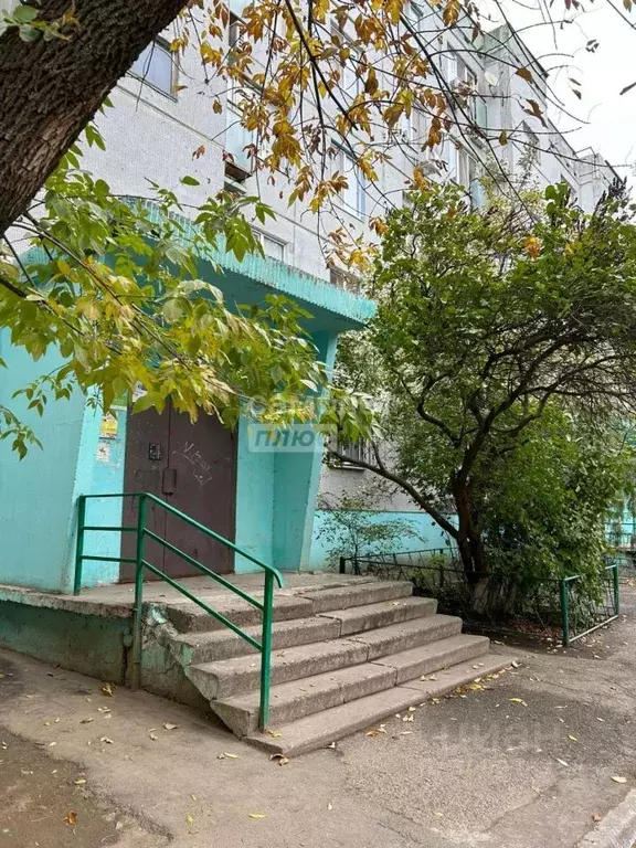 4-к кв. Калмыкия, Элиста ул. Максима Горького, 35 (85.3 м) - Фото 0