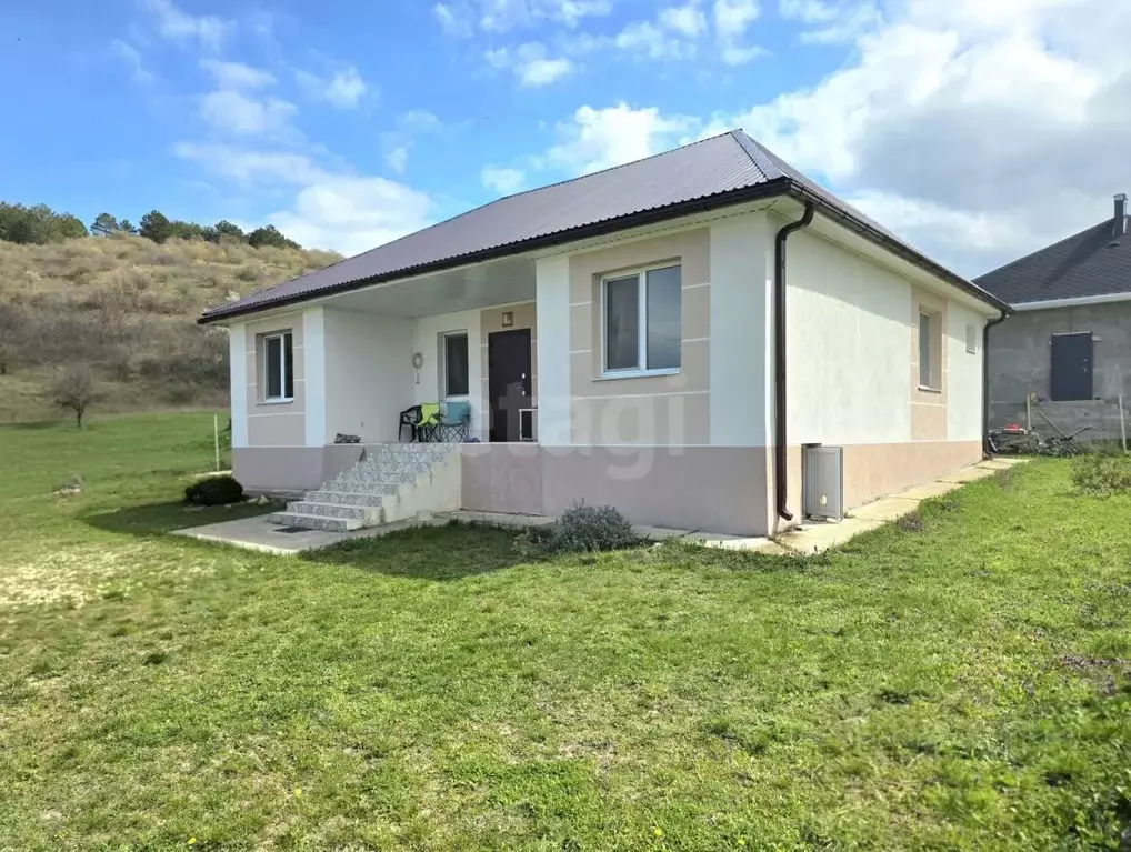 Дом в Краснодарский край, Анапа муниципальный округ, с. Бужор ул. ... - Фото 1