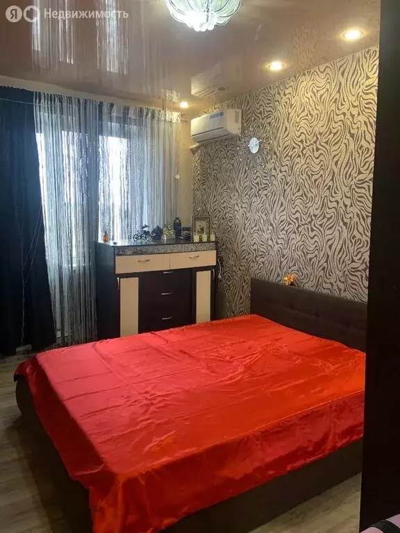 2-комнатная квартира: Волгоград, район Семь Ветров, бульвар 30-летия ... - Фото 1