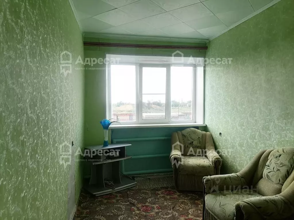 3-к кв. Астраханская область, Черноярский муниципальный округ, с. ... - Фото 1