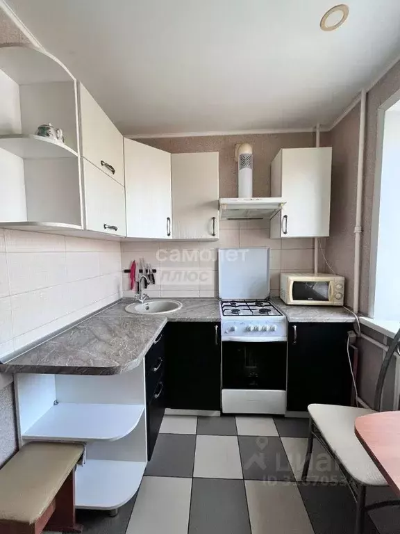 1-к кв. Астраханская область, Астрахань Коммунистическая ул., 68 (35.0 ... - Фото 1