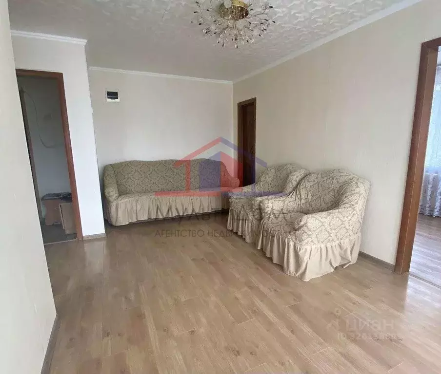 2-к кв. Белгородская область, Губкин ул. Фрунзе, 18 (43.0 м) - Фото 1