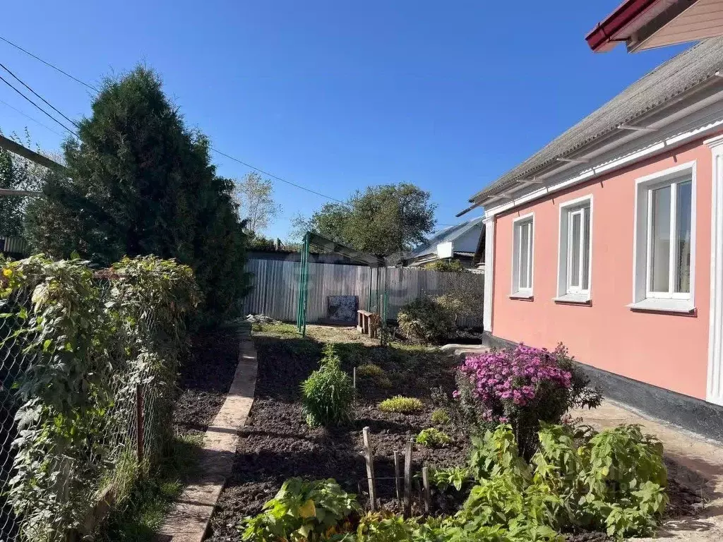 Дом в Тульская область, Богородицк пос. Октябрьский, ул. Центральная, ... - Фото 1