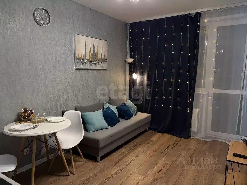 1-к кв. Тюменская область, Тюмень ул. Парада Победы, 11 (36.0 м) - Фото 2