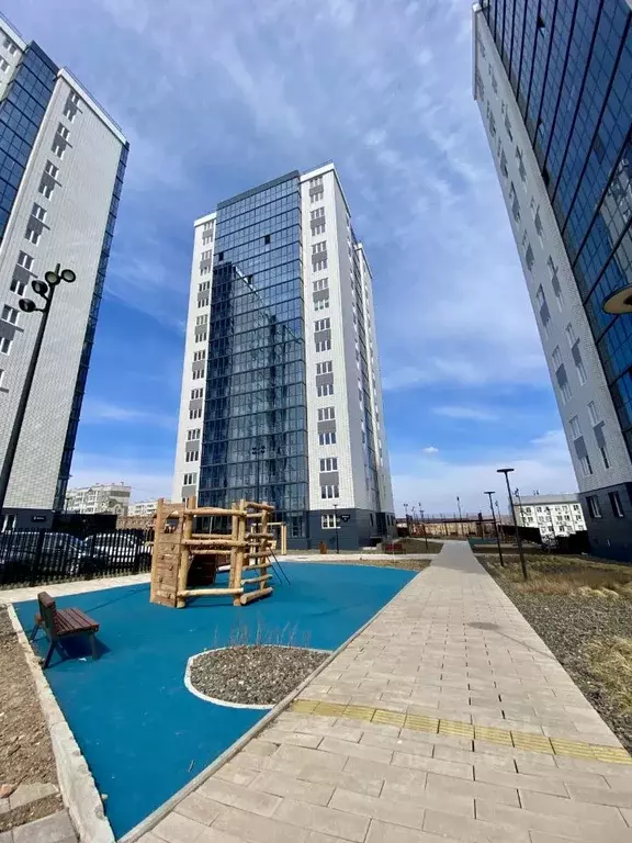 3-к кв. Красноярский край, Красноярск Вербная ул., 5 (83.3 м) - Фото 0