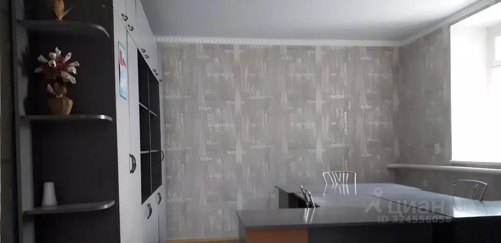 Помещение свободного назначения в Ростовская область, пос. Зимовники ... - Фото 1