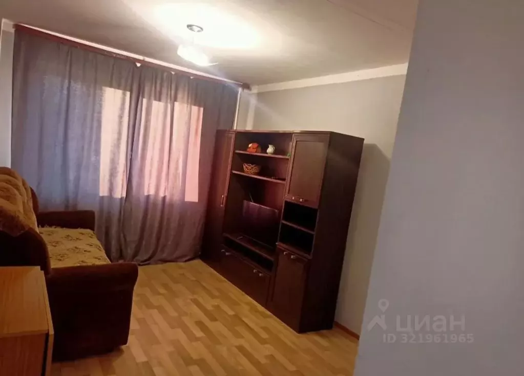 3-к кв. Новосибирская область, Татарск ул. Чехова, 96 (52.0 м) - Фото 1