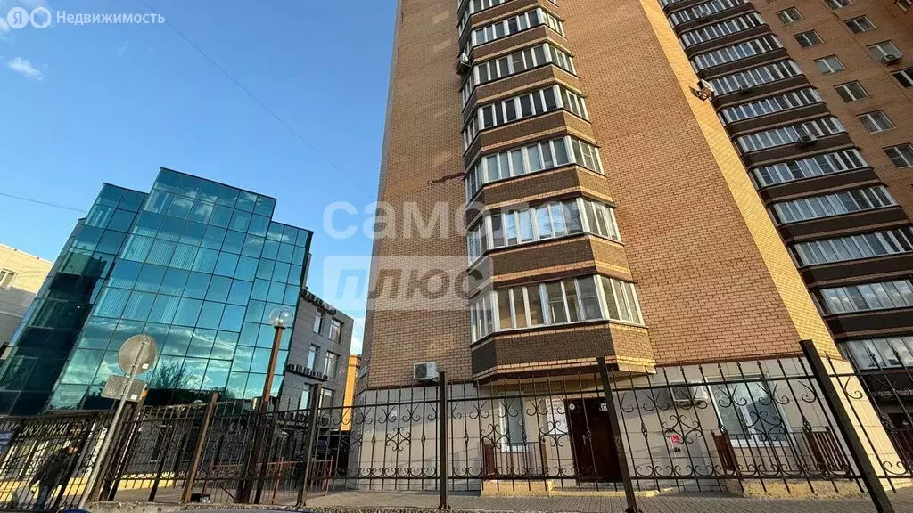 3-комнатная квартира: Курск, улица Радищева, 20 (82.8 м) - Фото 0