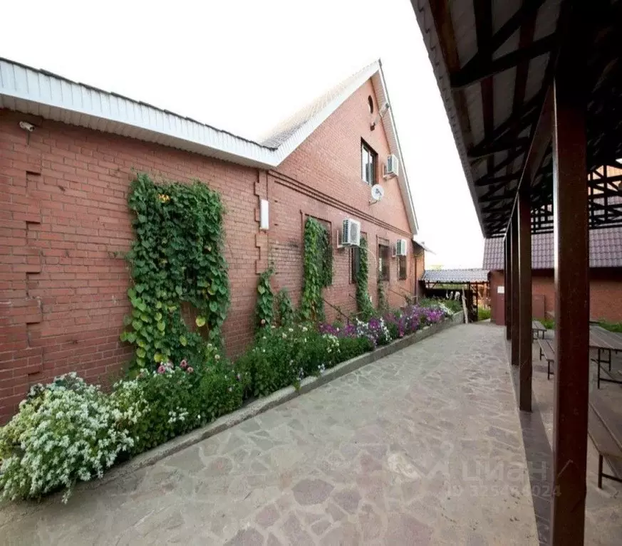 Дом в Самарская область, Новокуйбышевск Железнодорожная ул., 9 (360 м) - Фото 1