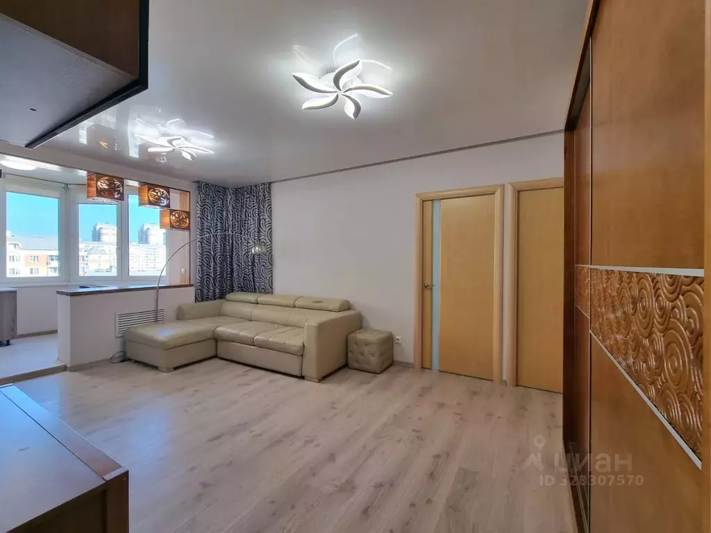 3-к кв. Москва ул. Богданова, 6к1 (76.0 м) - Фото 1