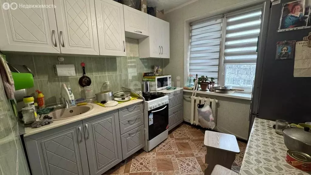 2-комнатная квартира: Арсеньев, улица Ломоносова, 5 (46 м) - Фото 0