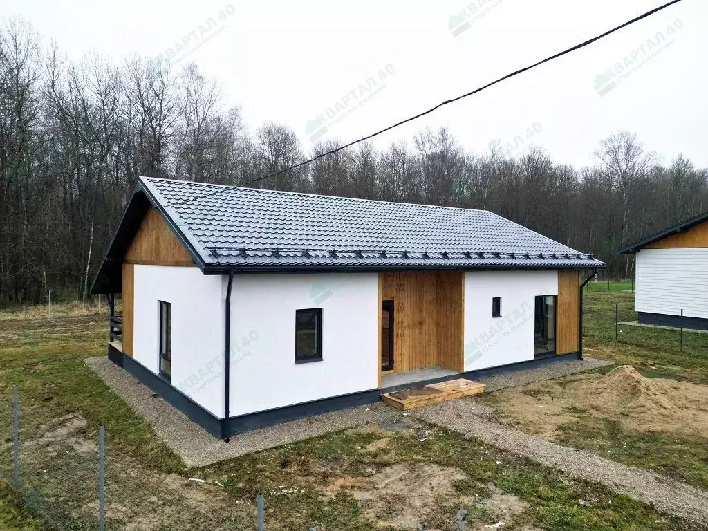 Дом в Калужская область, Жуковский муниципальный округ, Чубарово ... - Фото 1