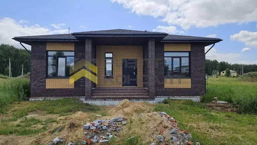 Дом в Омская область, Омский район муниципальный округ, пос. ... - Фото 1