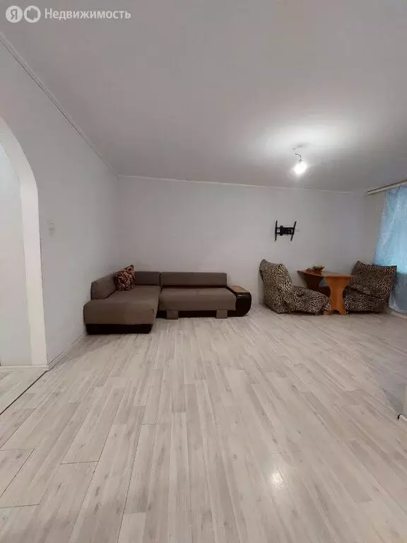 Квартира-студия: Саратов, улица имени Академика Н.Н. Семёнова, 3 (37.9 ... - Фото 1