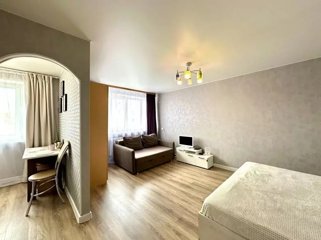 1-к кв. Тюменская область, Тюмень ул. Республики, 174 (35.0 м) - Фото 1