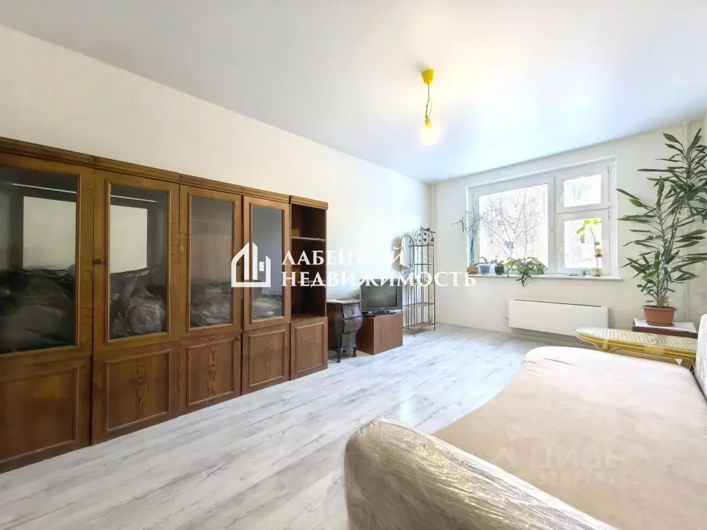 4-к кв. Москва ул. Героев Панфиловцев, 1К2 (92.2 м) - Фото 1