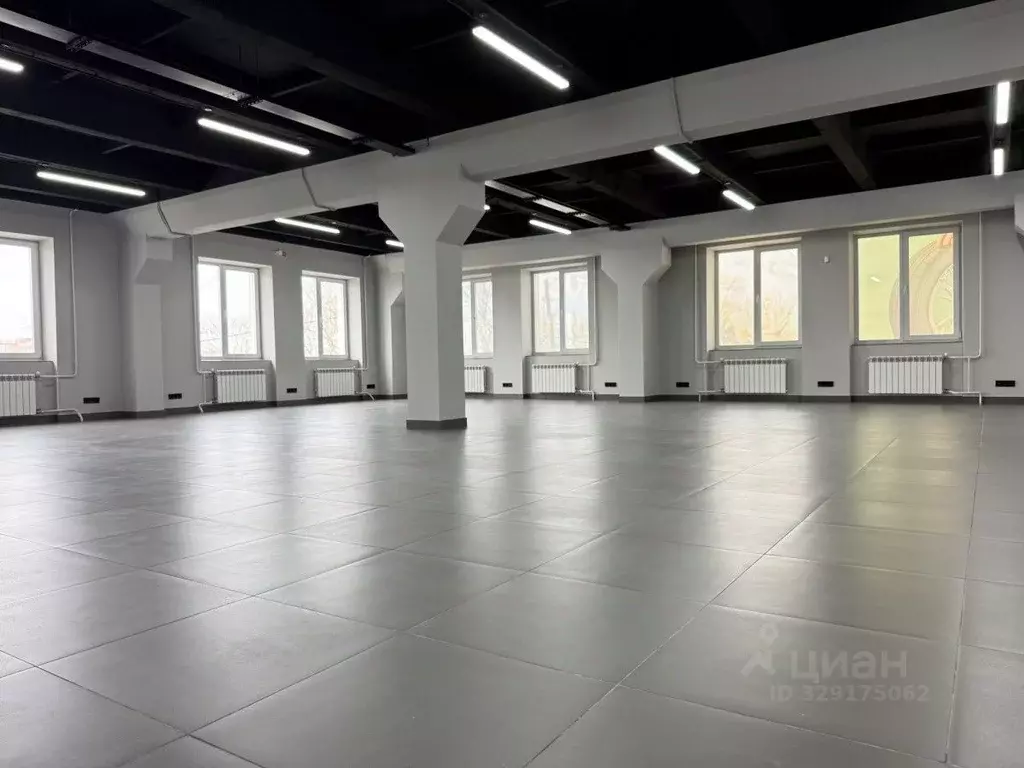 Офис в Кировская область, Киров Хлебозаводской проезд, 3 (299 м) - Фото 1