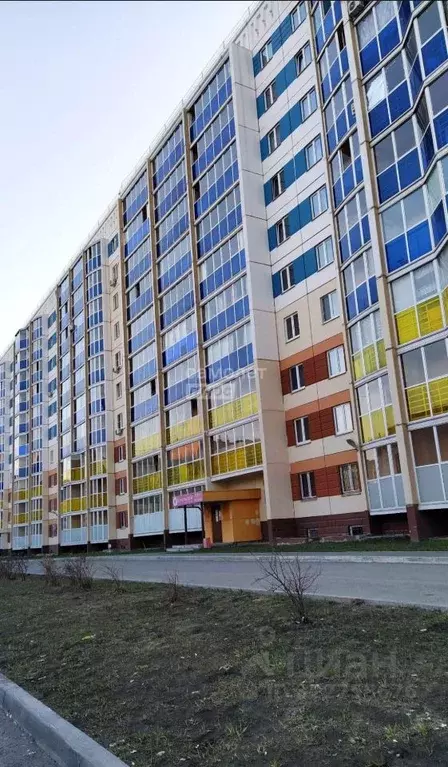 2-к кв. Свердловская область, Каменск-Уральский ул. Суворова, 20 (56.1 ... - Фото 0