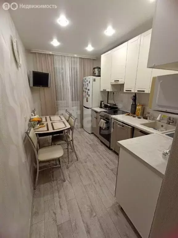 2-комнатная квартира: Ишим, улица Чернышевского, 2 (50.2 м) - Фото 2