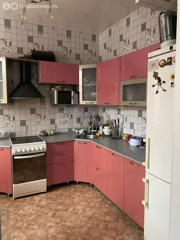 3-комнатная квартира: Нижний Тагил, Алапаевская улица, 7 (58.1 м) - Фото 0